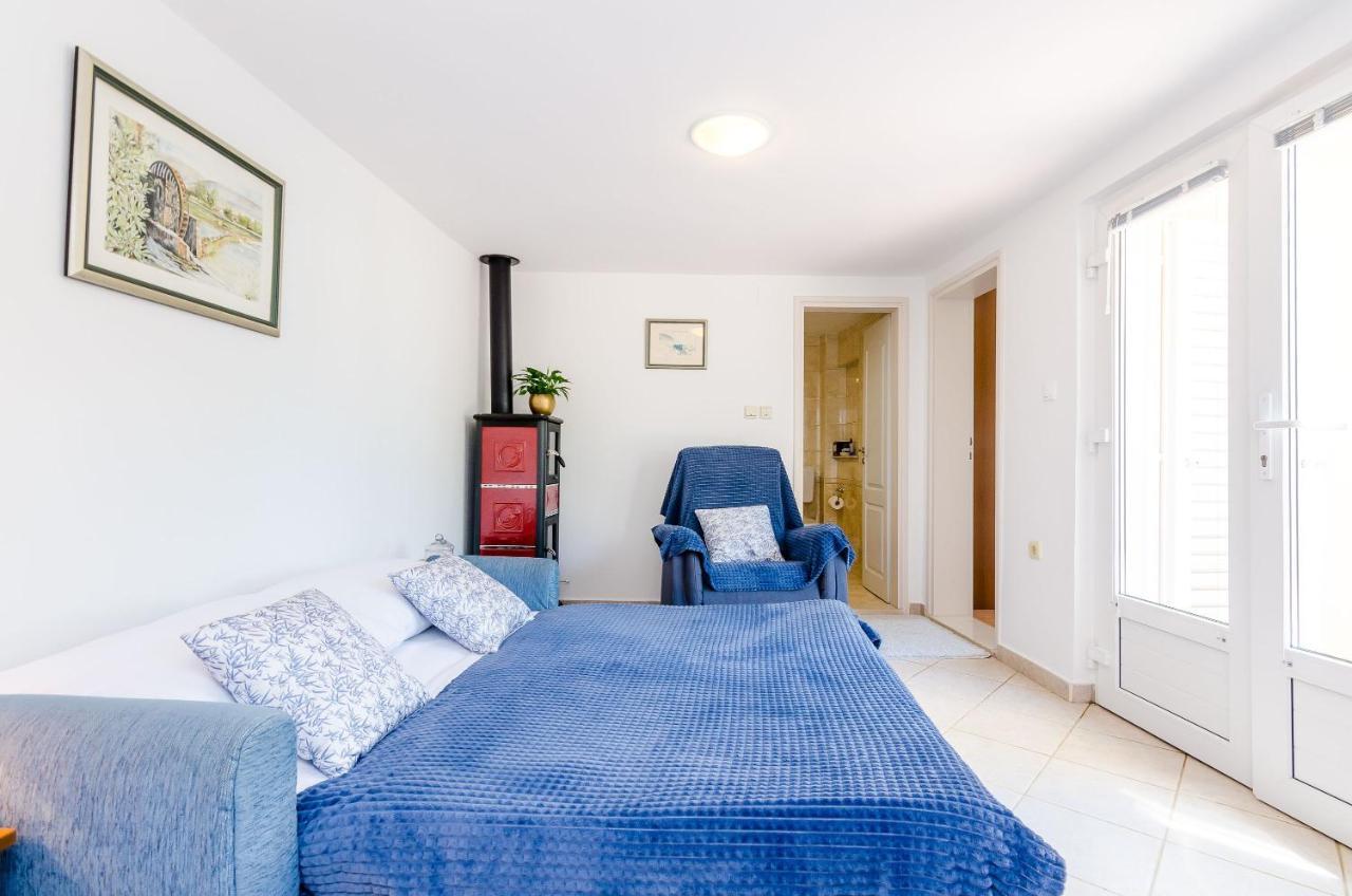Holiday Home Hope Дубровник Екстериор снимка